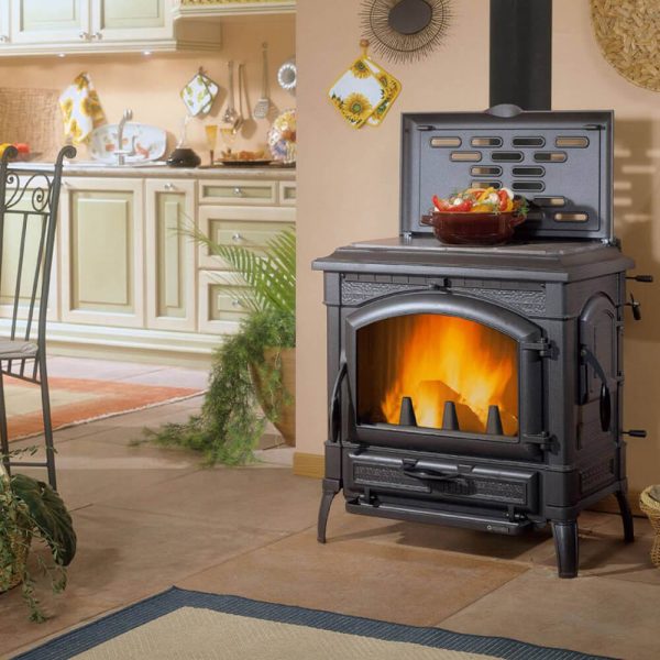 Poêle à bois Isotta con cerchi Evo 14.5kW – Bois de chauffe